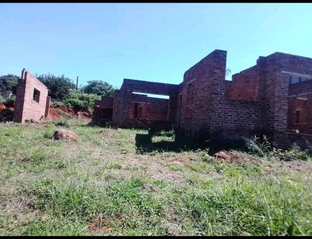 5 BEDROOM HOUSE FOR SALE IN RUSTIC ESTATE